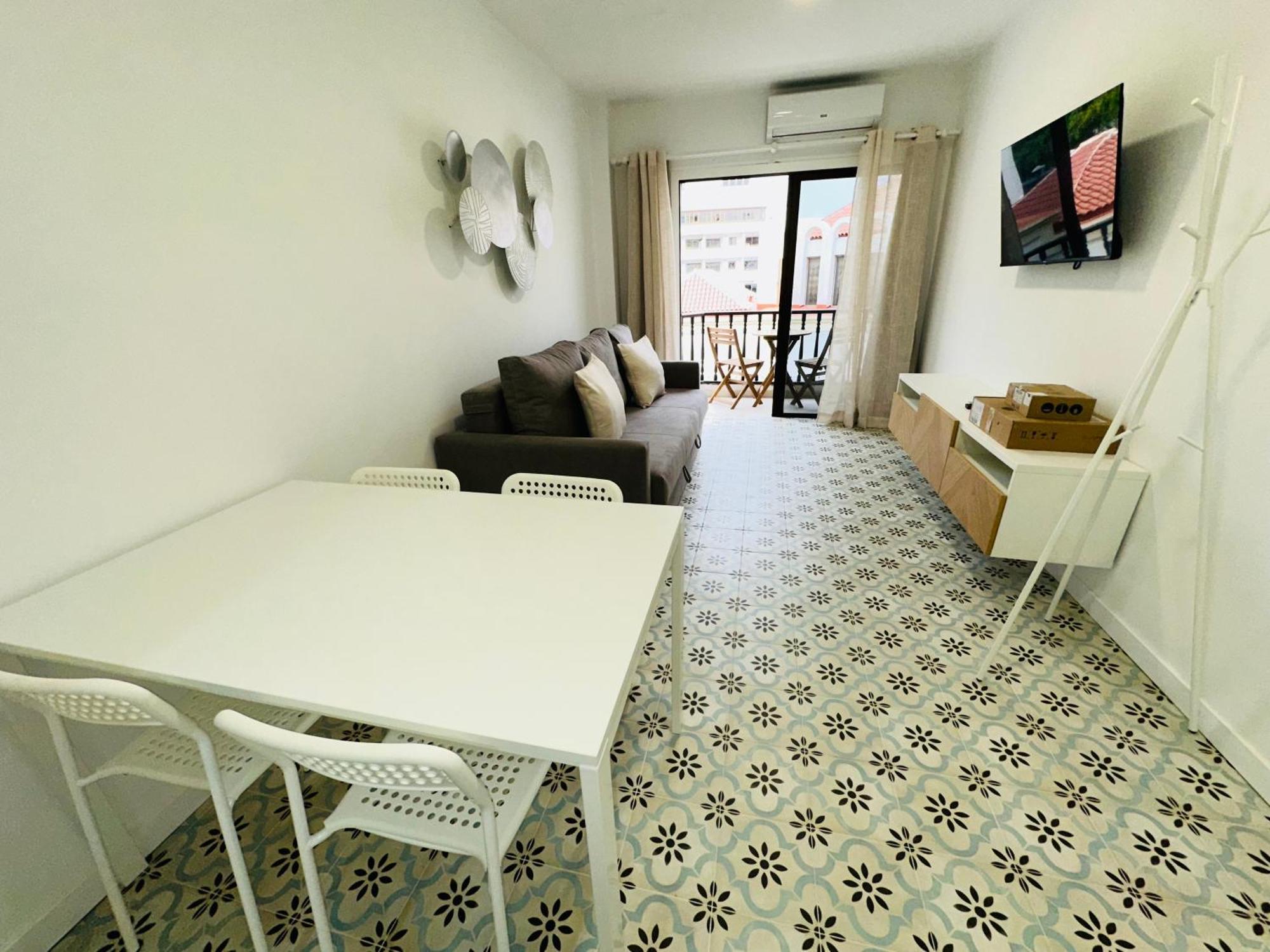 Central Flat Los Cristianos Square Guincho  Luaran gambar